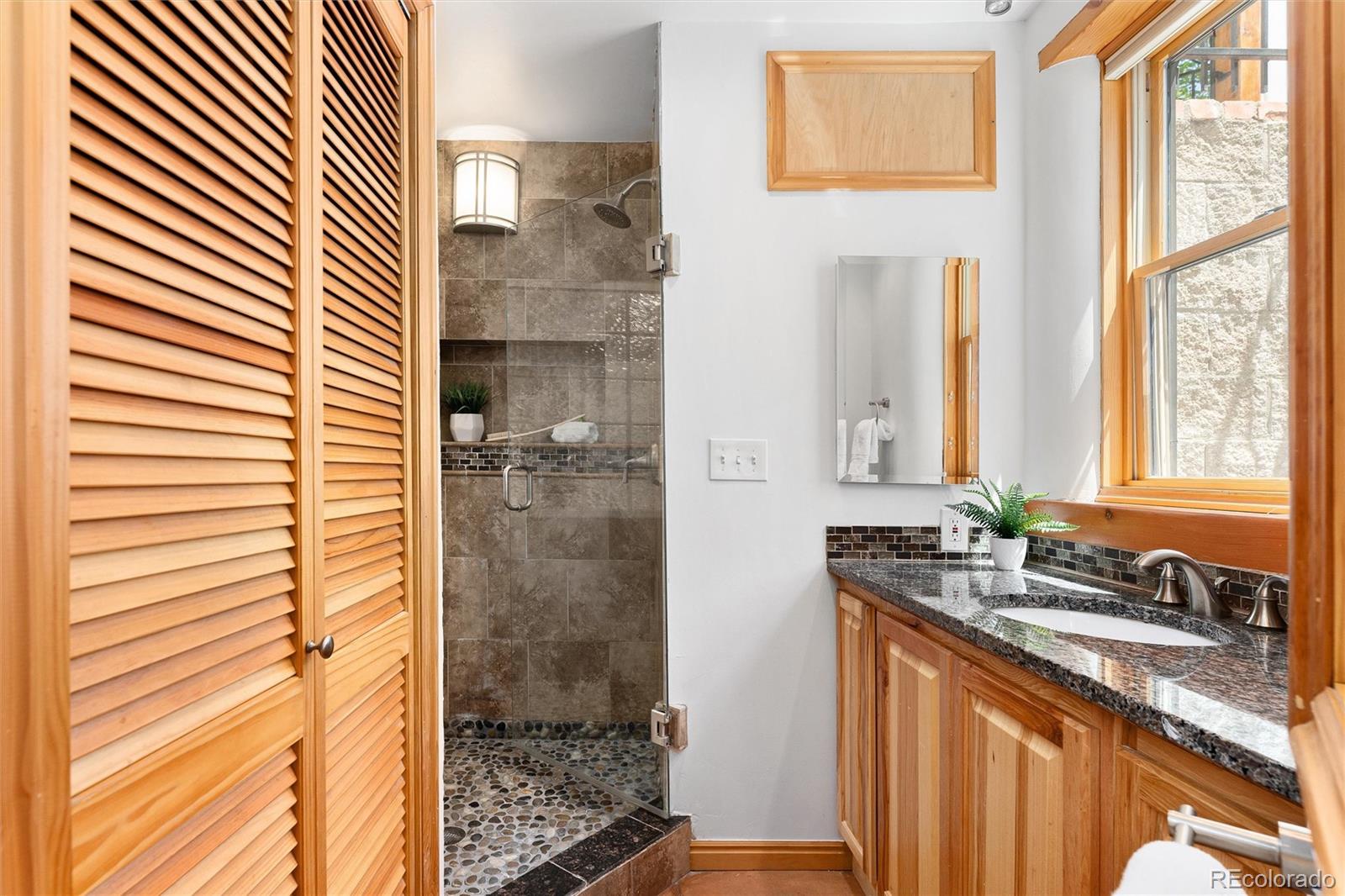 MLS Image #24 for 2623  glencoe street,denver, Colorado