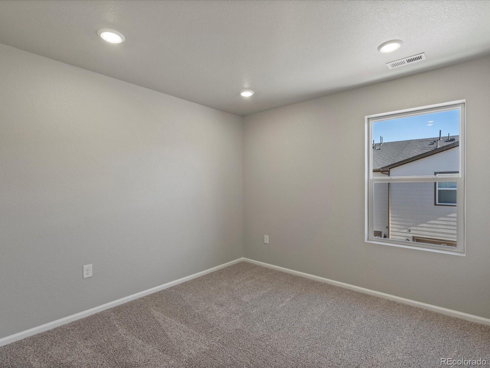 MLS Image #12 for 22261 e 7th place,aurora, Colorado