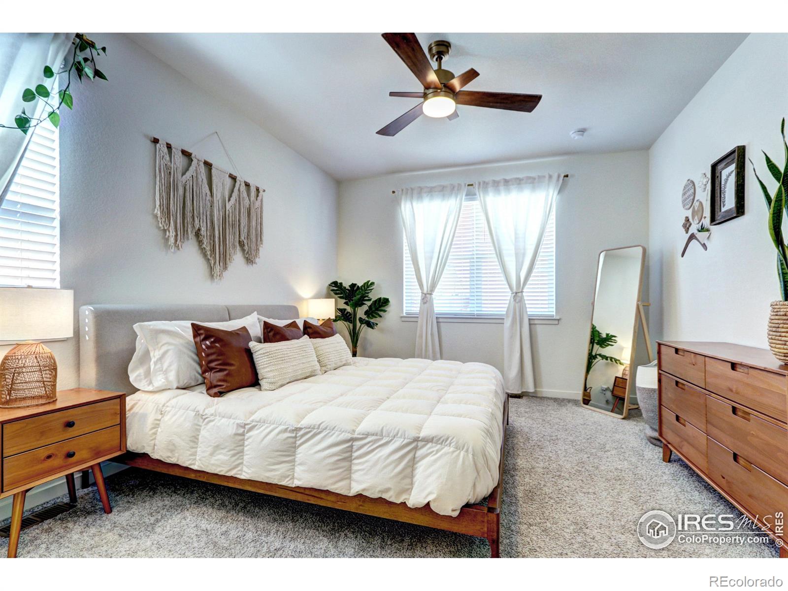 MLS Image #15 for 288  ptarmigan lane,johnstown, Colorado