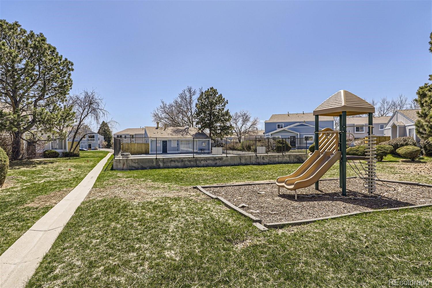 MLS Image #14 for 7975  chase circle,arvada, Colorado