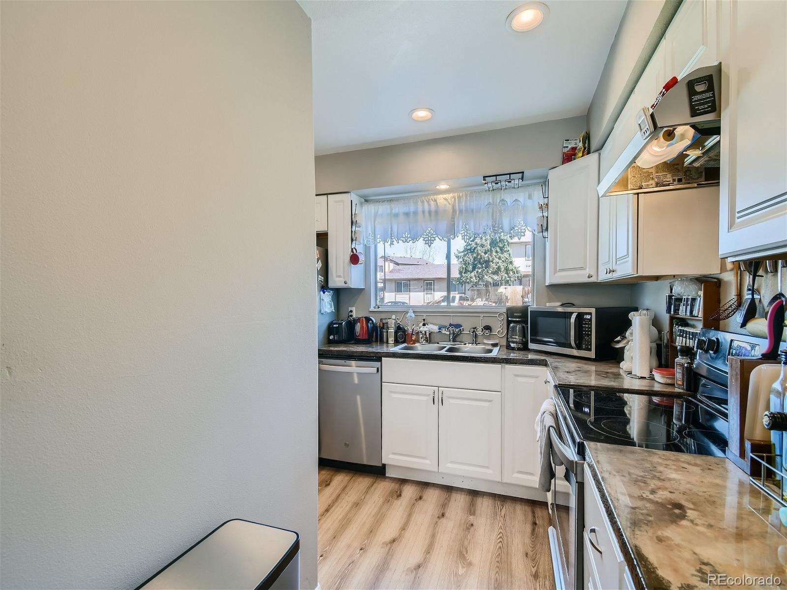 MLS Image #12 for 2486  rainbow drive,denver, Colorado