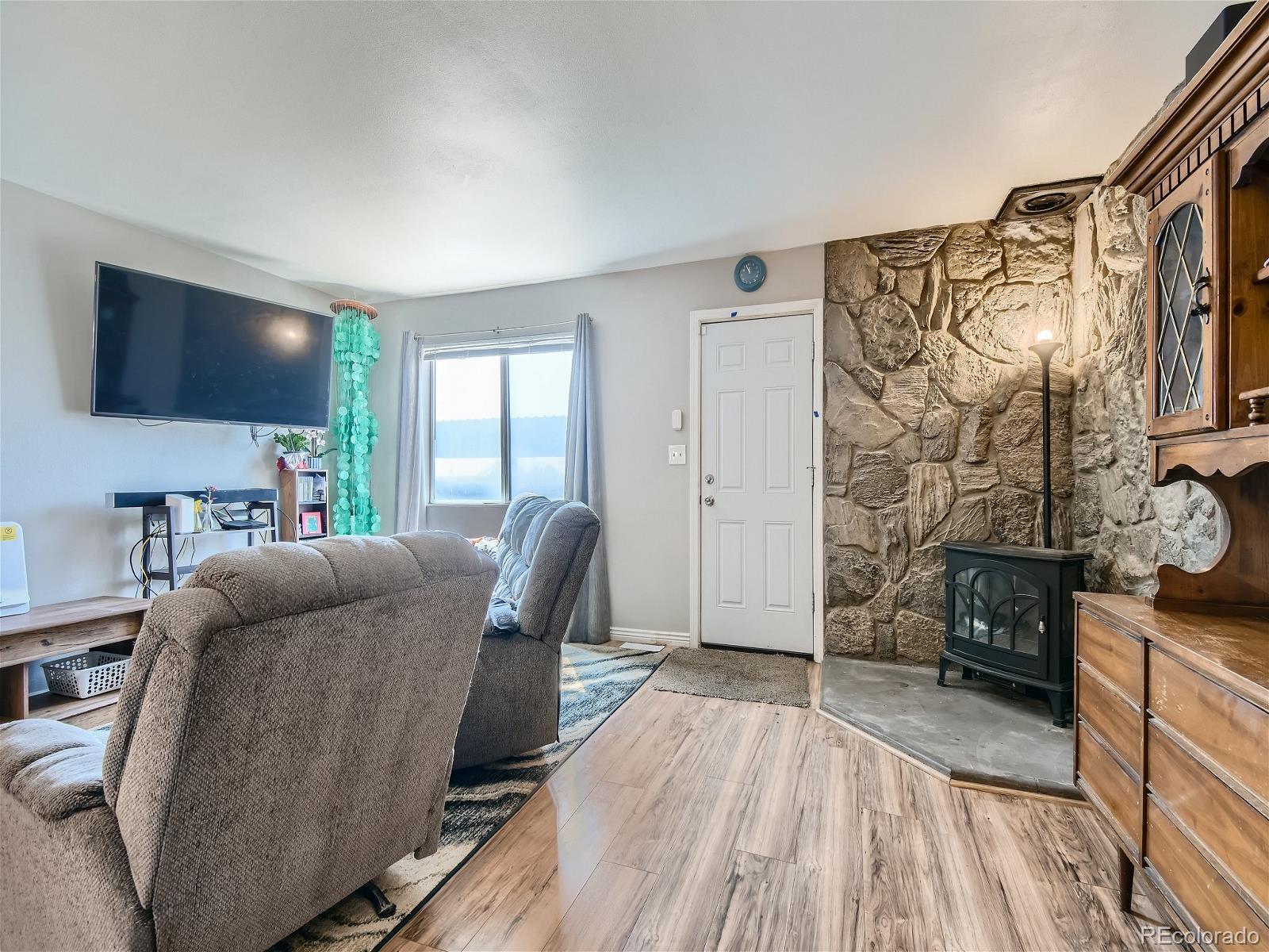 MLS Image #5 for 2486  rainbow drive,denver, Colorado