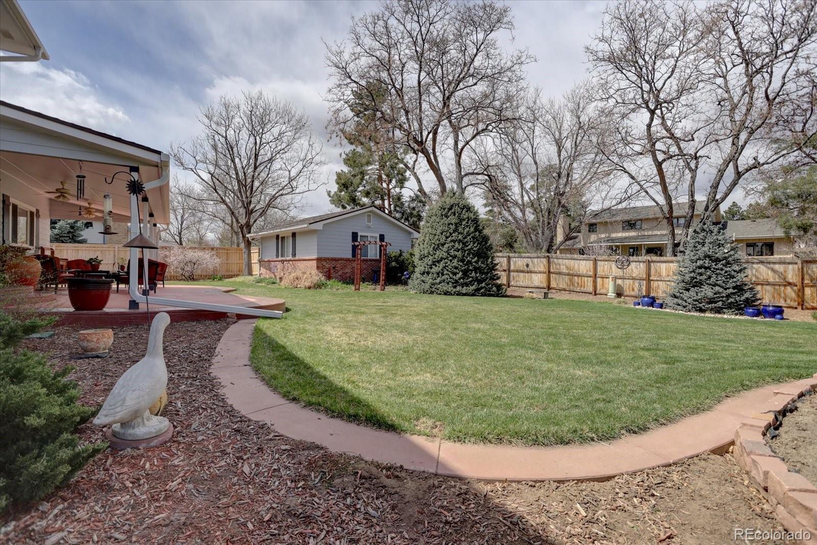 MLS Image #33 for 7603 e mercer place,denver, Colorado