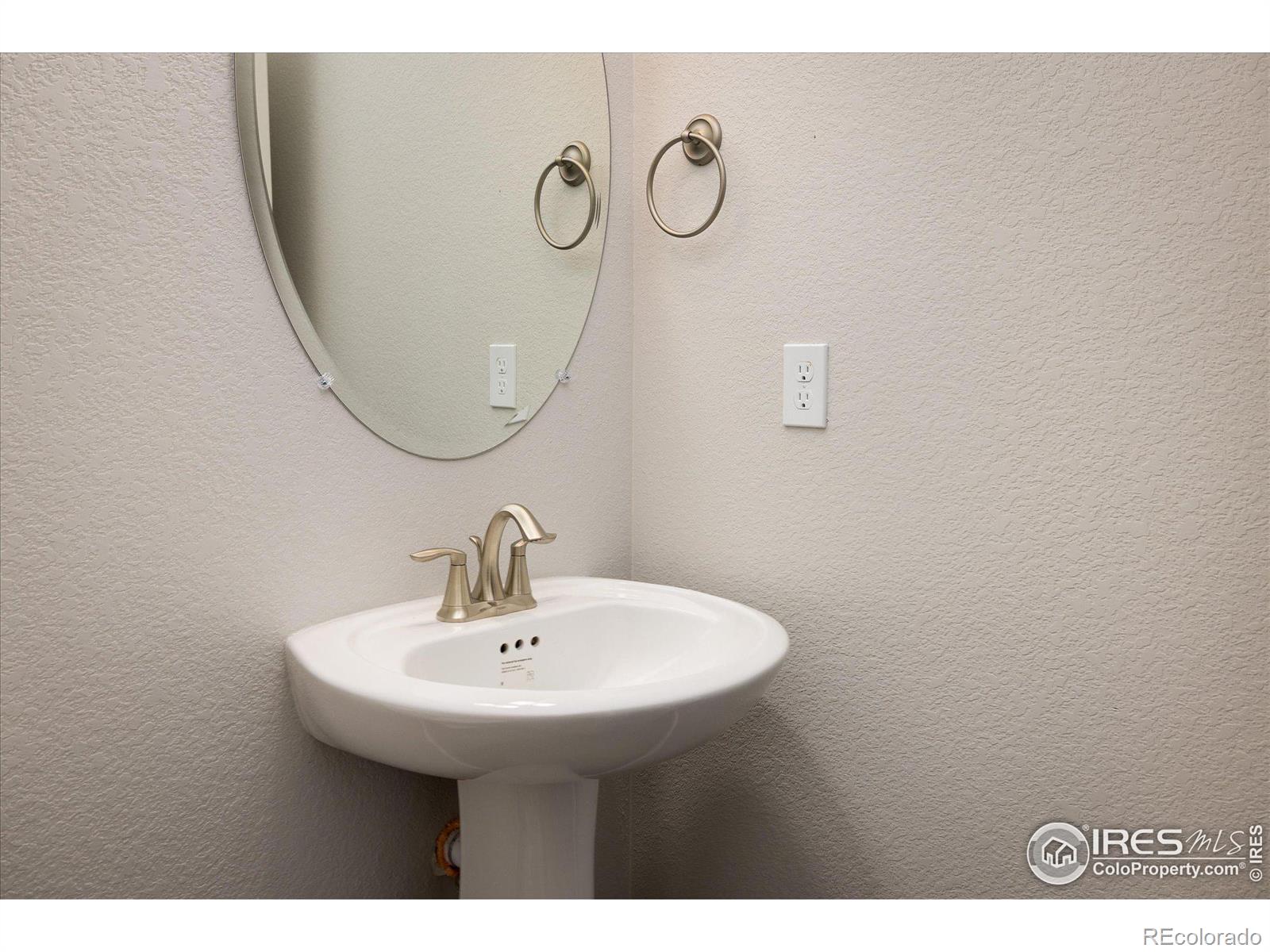 MLS Image #10 for 19228 e 64th place,denver, Colorado