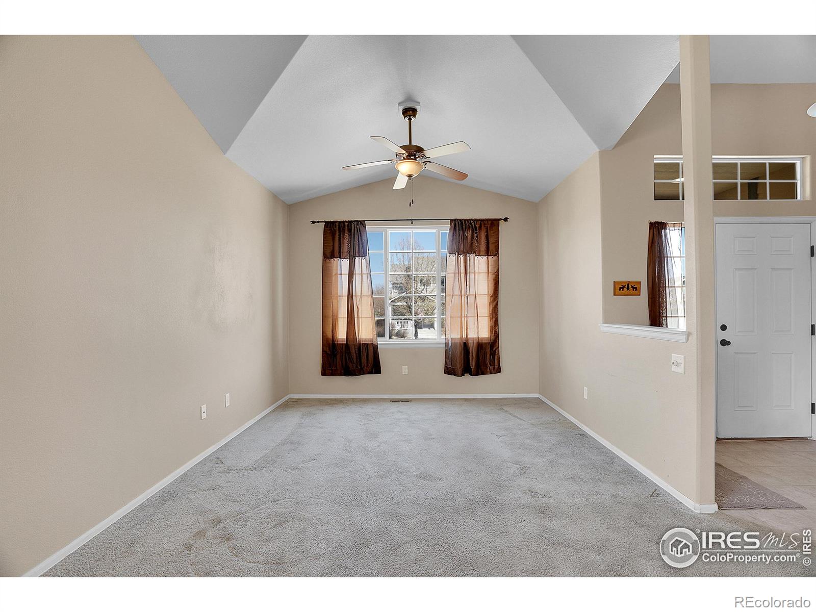 MLS Image #7 for 464  homestead lane,johnstown, Colorado