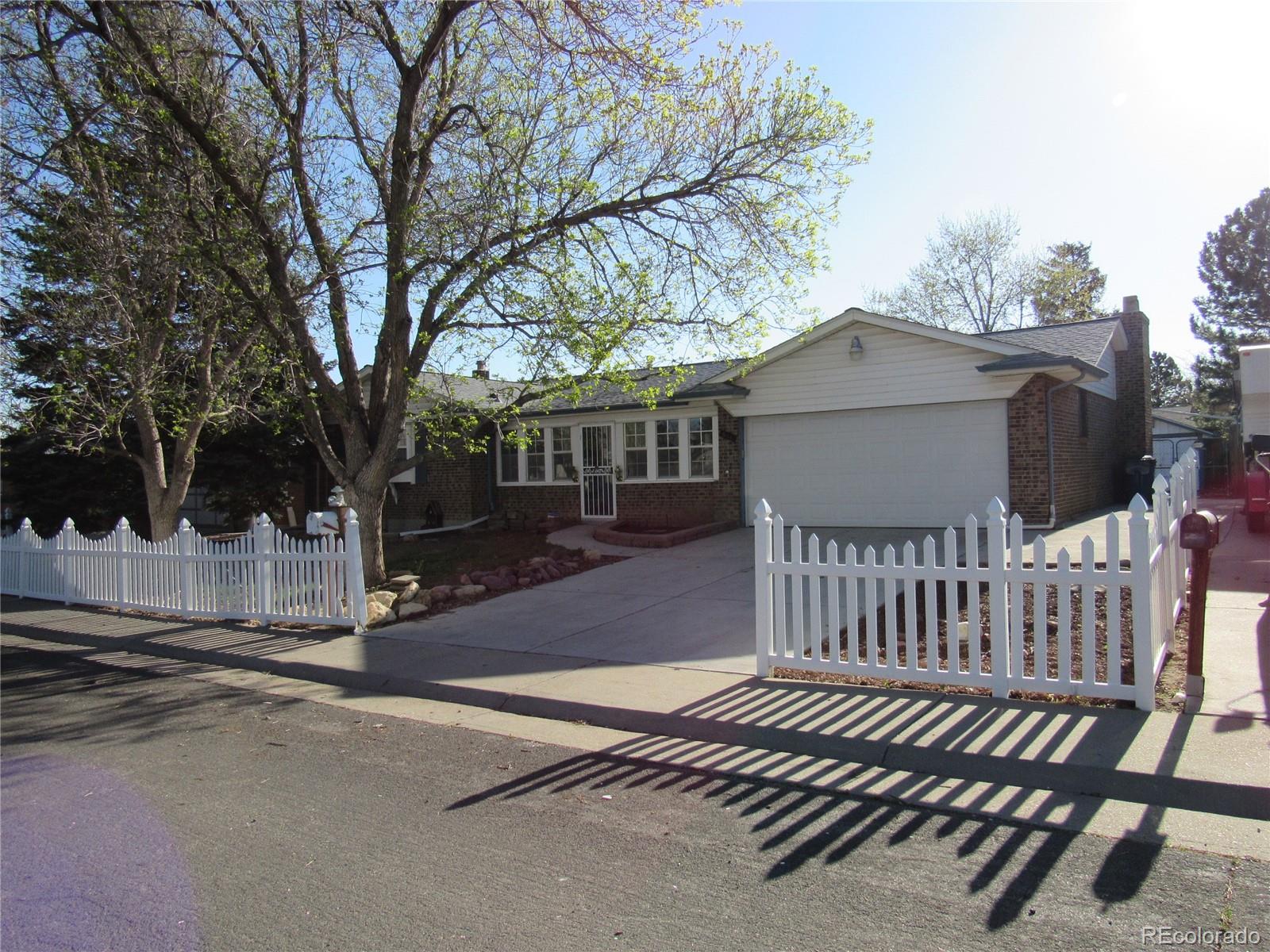 MLS Image #0 for 666  kittredge street,aurora, Colorado