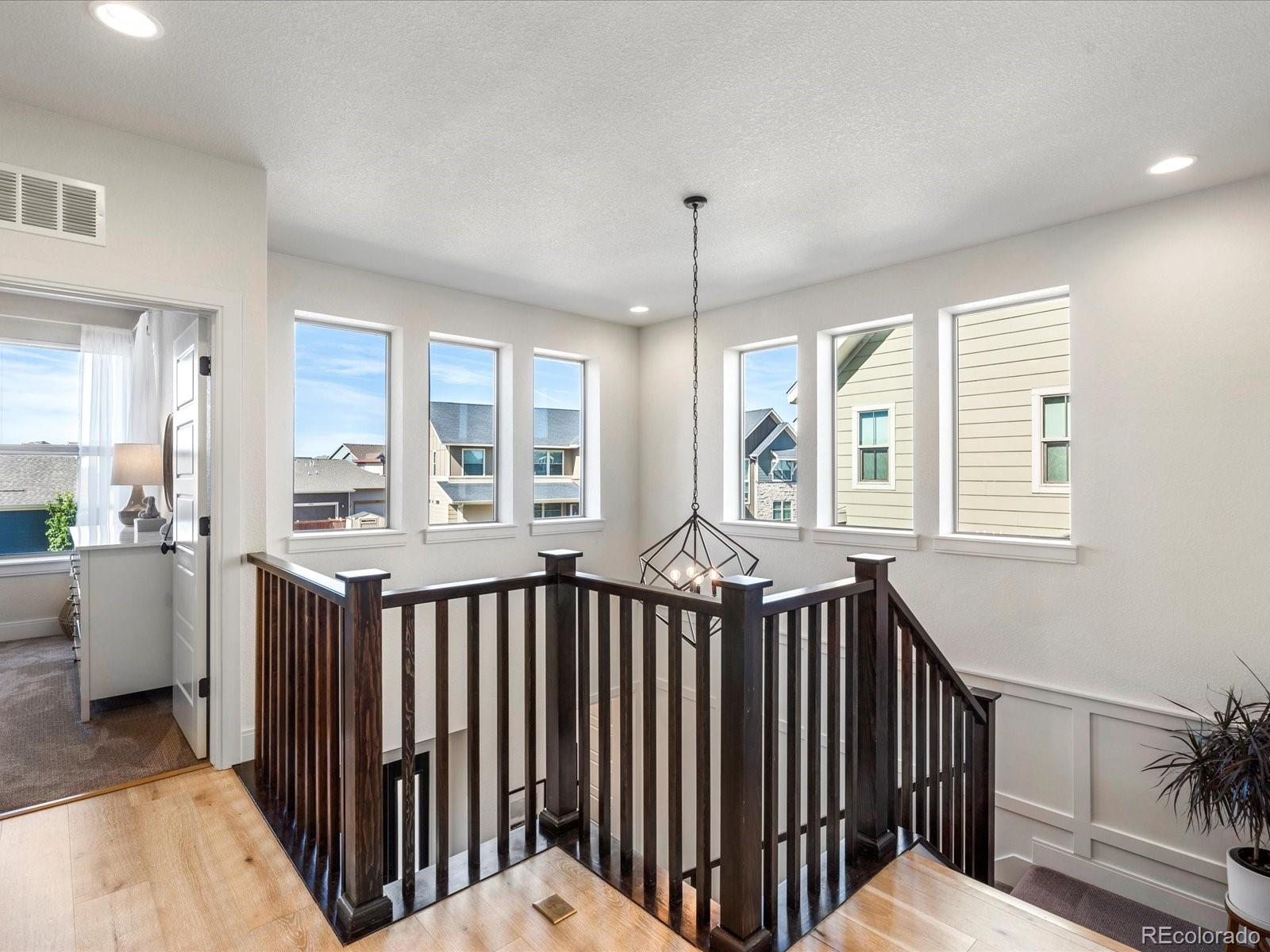 MLS Image #12 for 9193 e 61st place,denver, Colorado