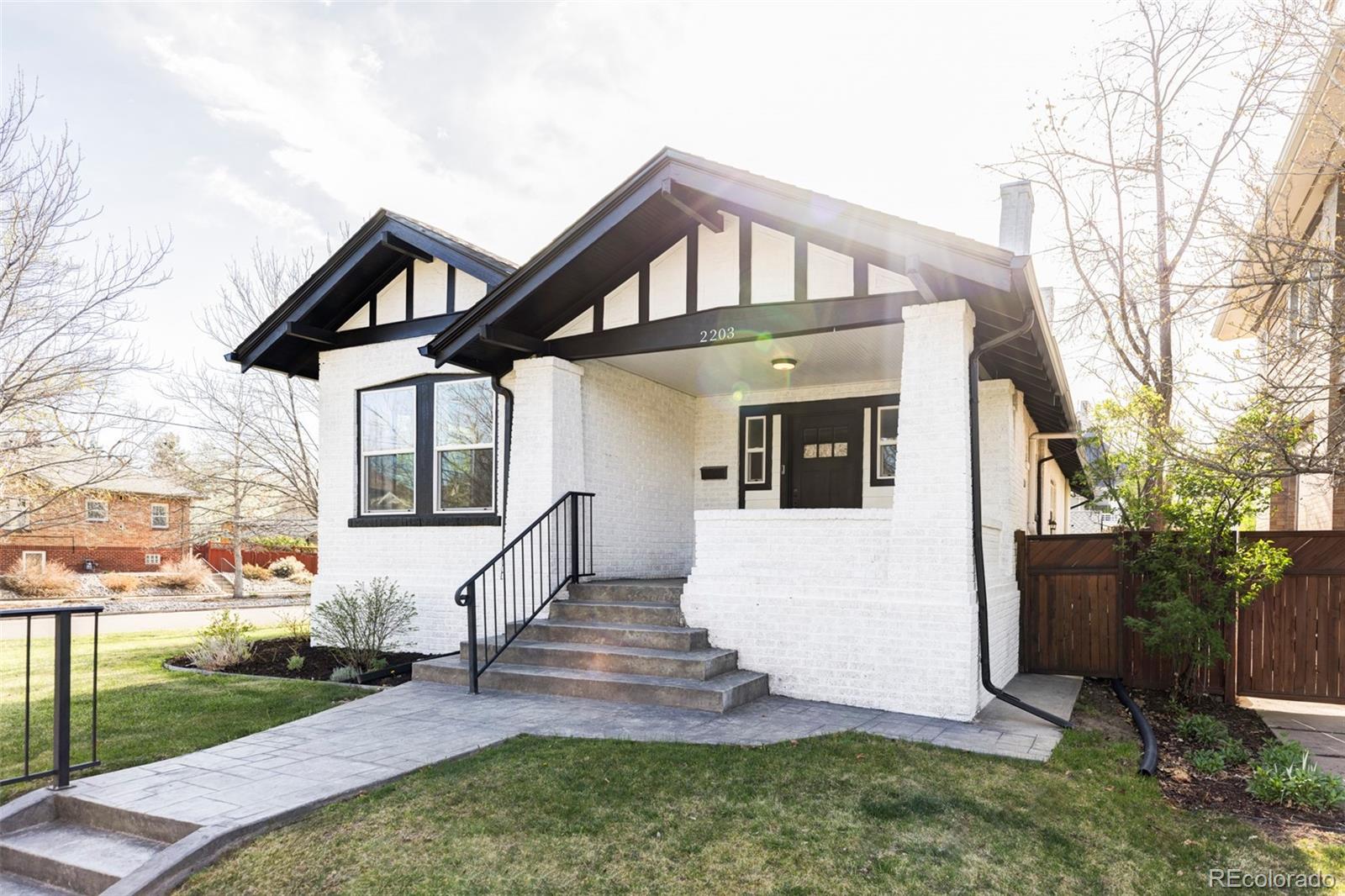 CMA Image for 2203  Grape Street,Denver, Colorado