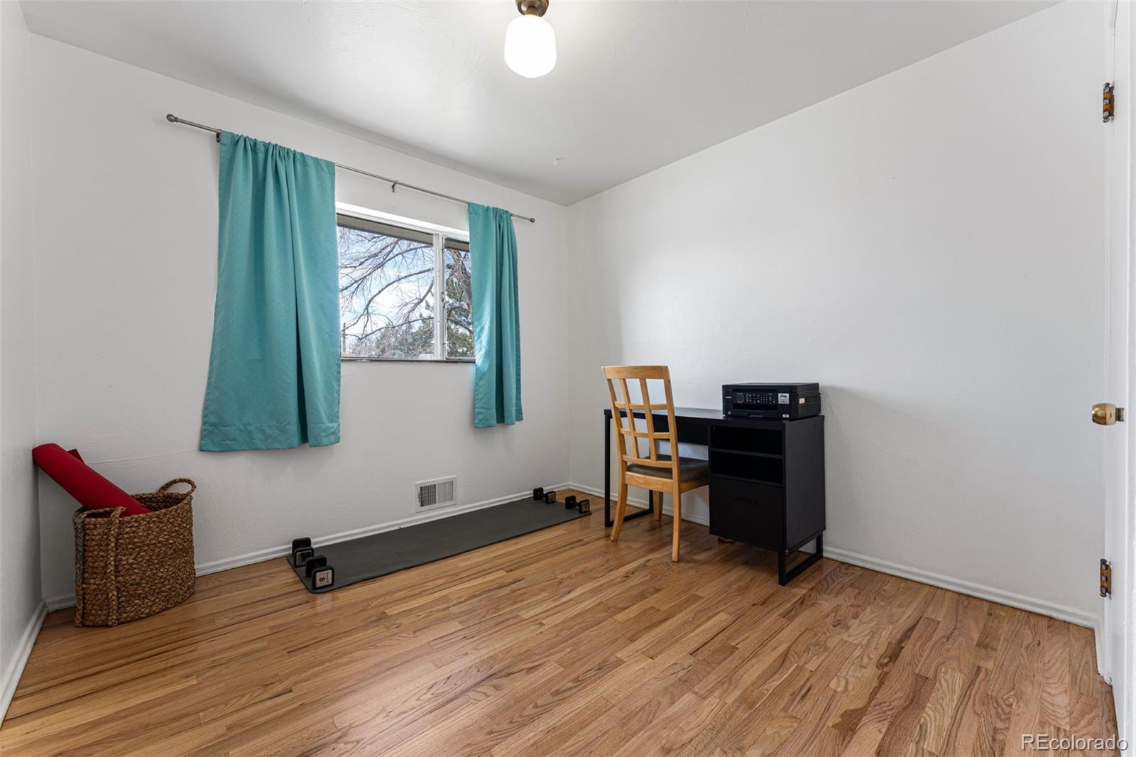 MLS Image #14 for 2750 s newton way,denver, Colorado