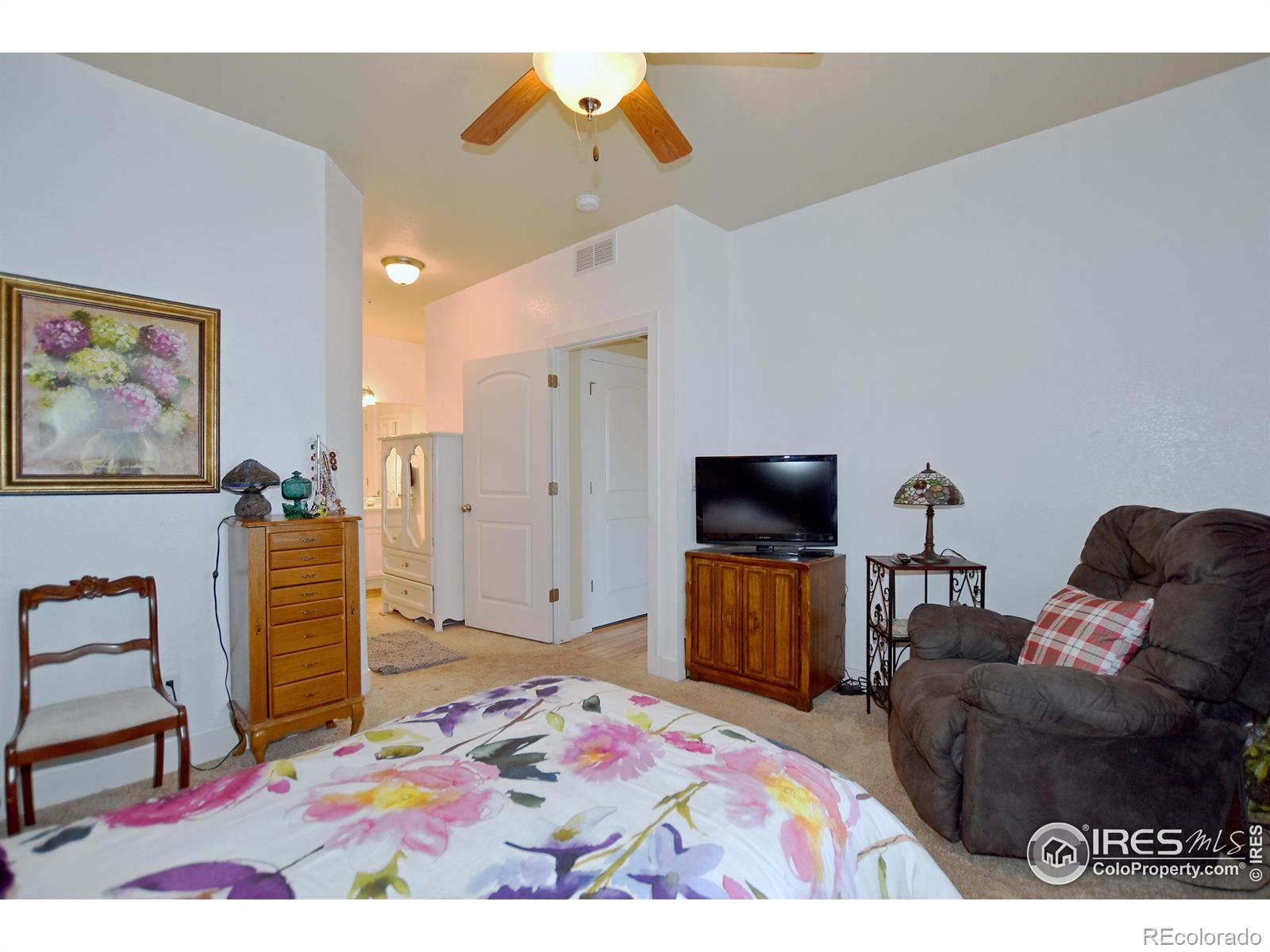 MLS Image #11 for 4955  hahns peak drive,loveland, Colorado