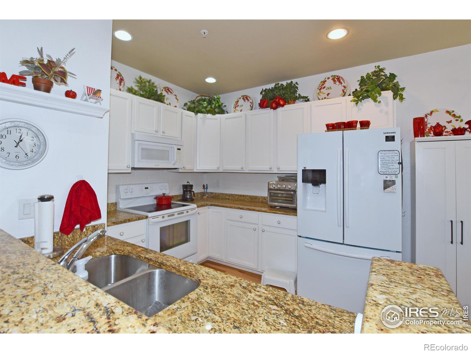 MLS Image #3 for 4955  hahns peak drive,loveland, Colorado