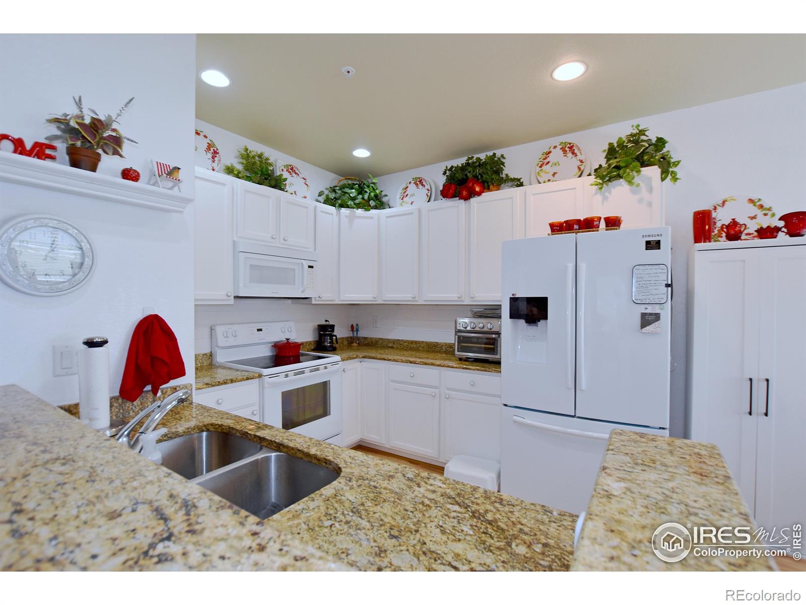 MLS Image #4 for 4955  hahns peak drive,loveland, Colorado