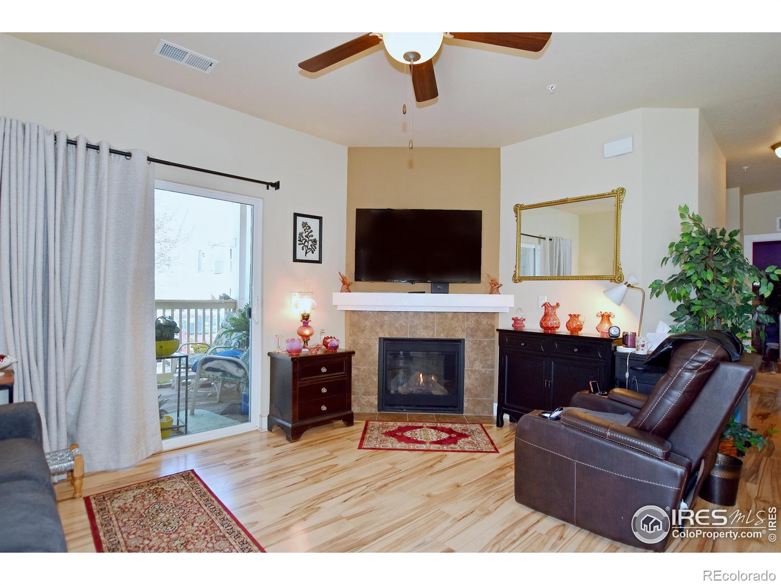 MLS Image #6 for 4955  hahns peak drive,loveland, Colorado