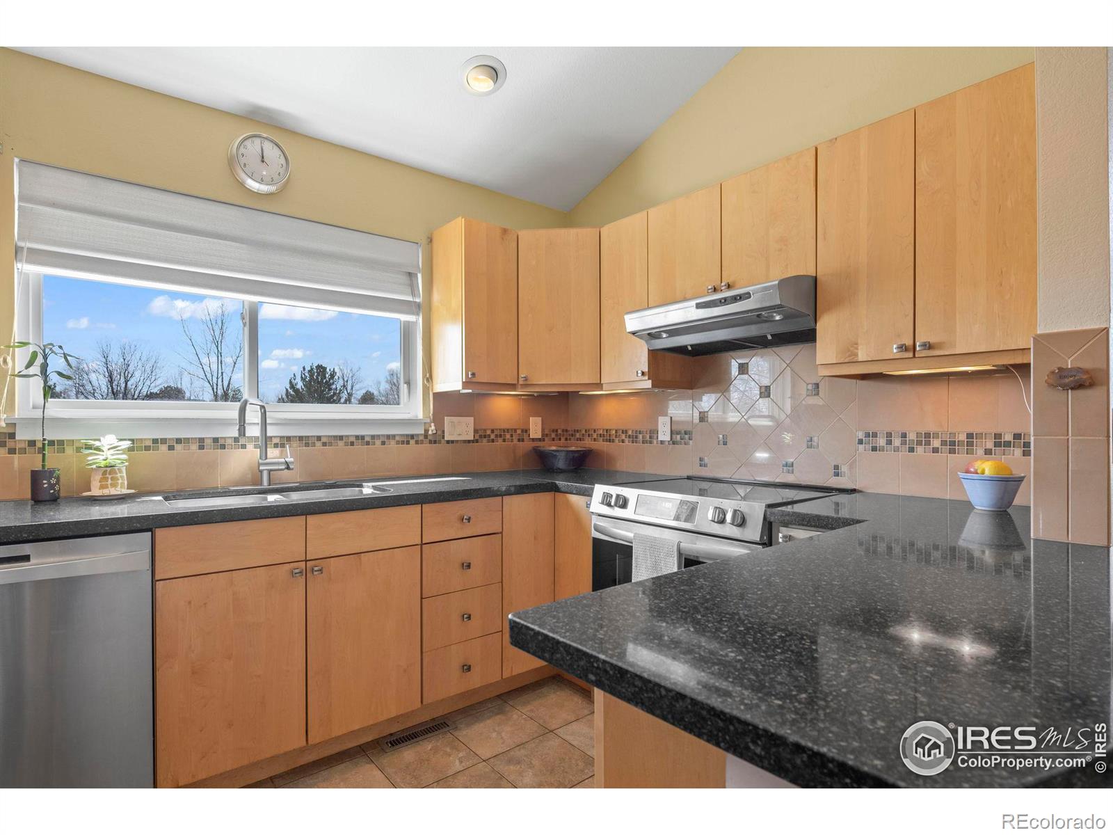 MLS Image #15 for 3725  staghorn drive,longmont, Colorado