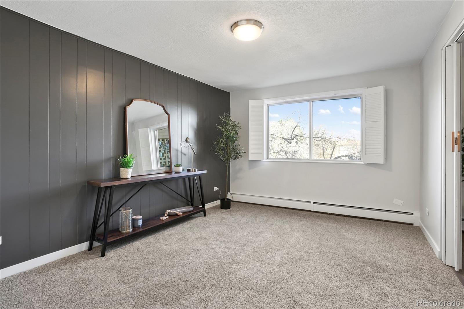 MLS Image #8 for 650 s clinton street,denver, Colorado