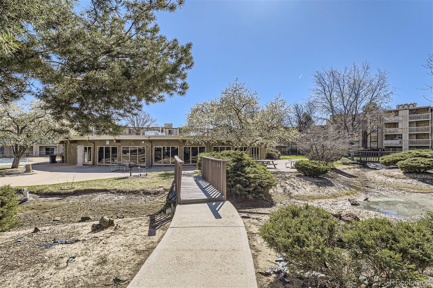 MLS Image #8 for 1304 s parker road,denver, Colorado