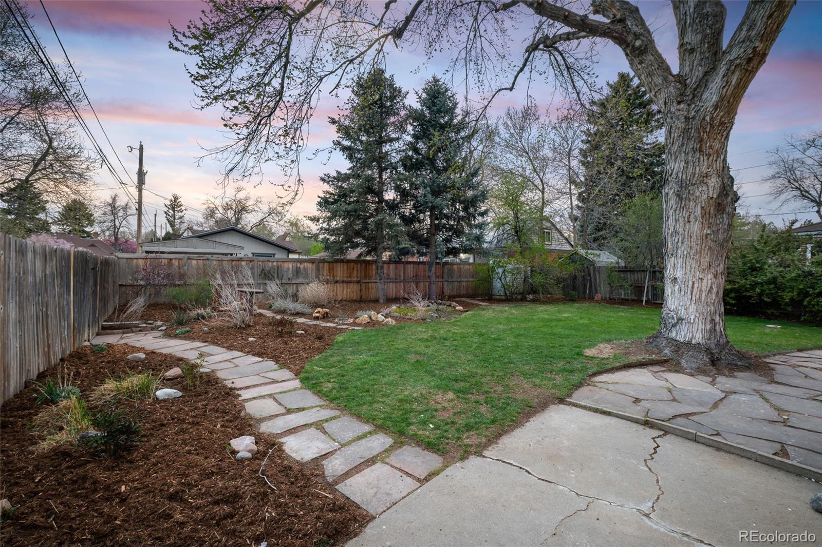 MLS Image #27 for 6610 e 18th avenue,denver, Colorado