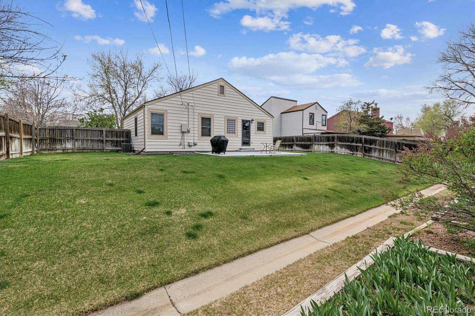 MLS Image #27 for 11511 e 1st avenue,aurora, Colorado