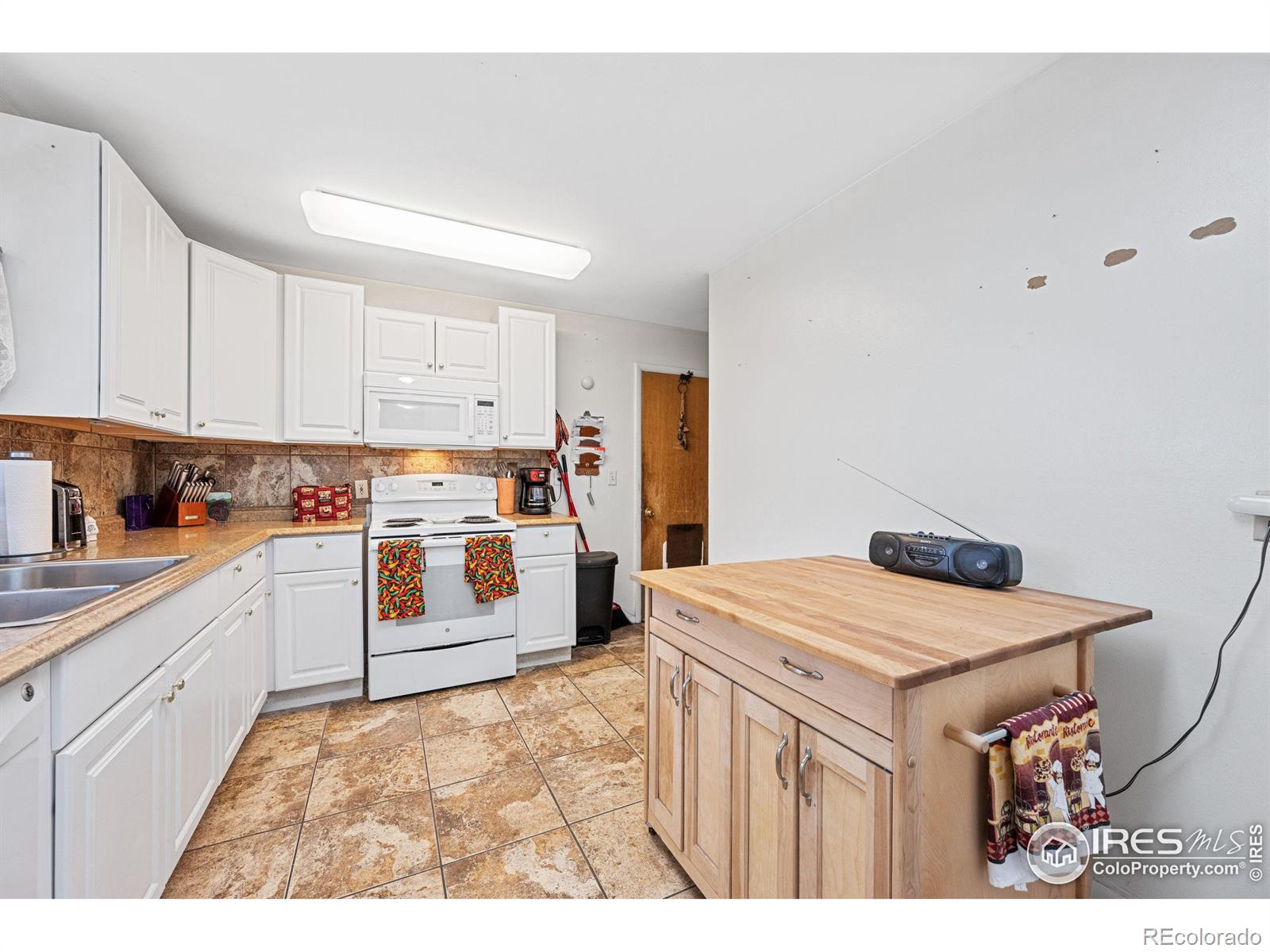 MLS Image #10 for 2639  12th ave ct,greeley, Colorado