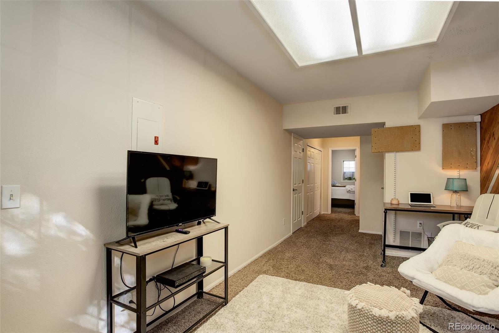 MLS Image #16 for 1885 s quebec way h15,denver, Colorado