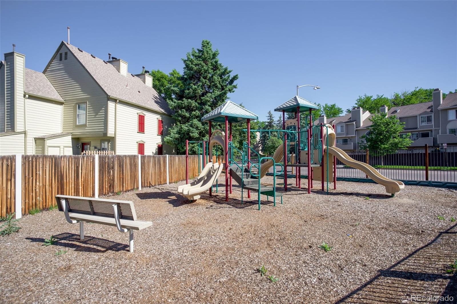 MLS Image #28 for 1885 s quebec way h15,denver, Colorado
