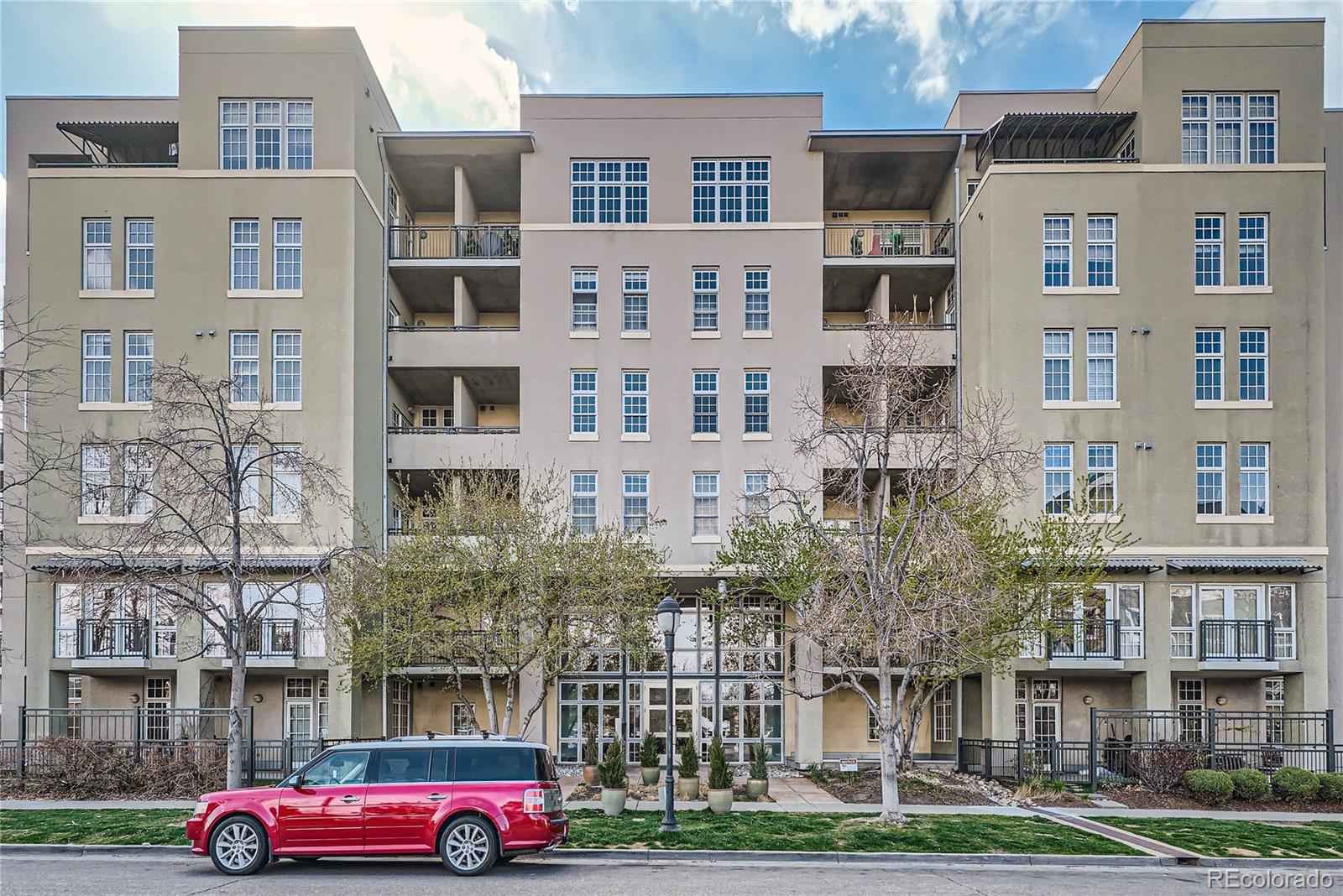 MLS Image #1 for 275 s harrison street 402,denver, Colorado