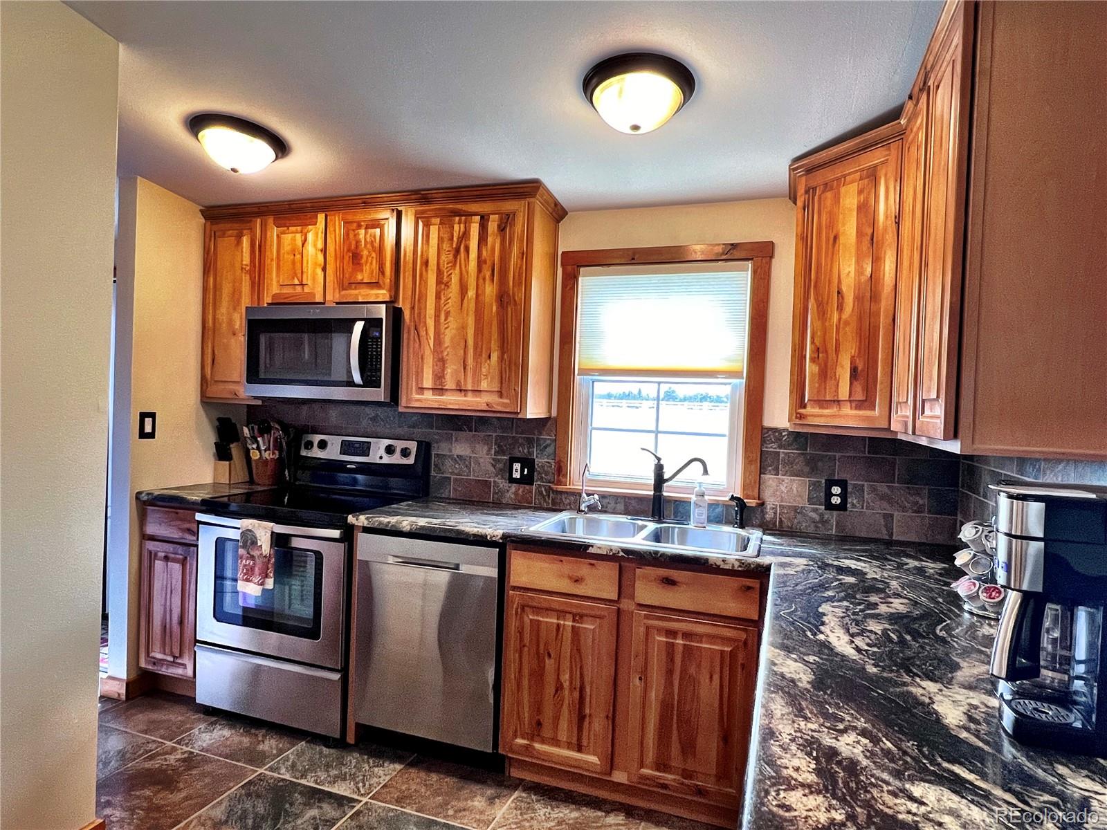 MLS Image #2 for 681  4th avenue,limon, Colorado