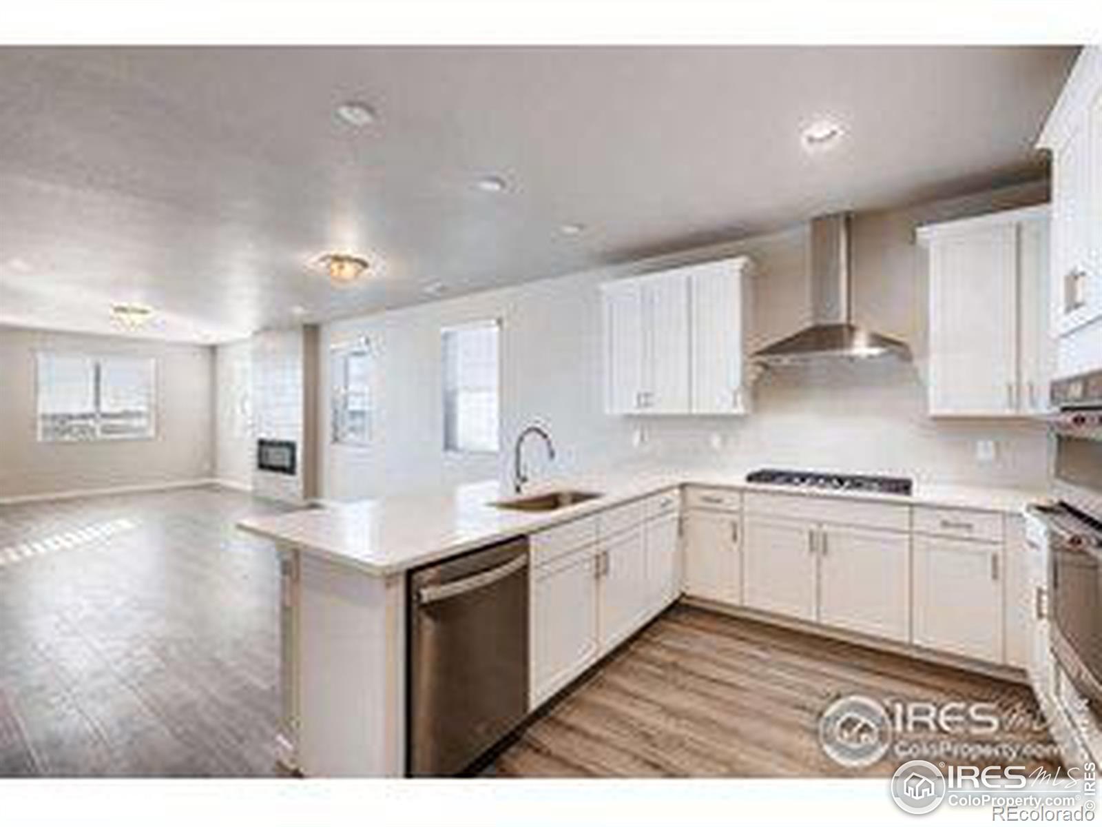 MLS Image #5 for 2840  south flat circle,longmont, Colorado