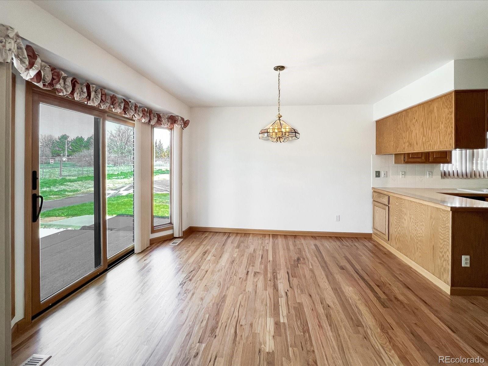 MLS Image #11 for 1639  linden street,longmont, Colorado