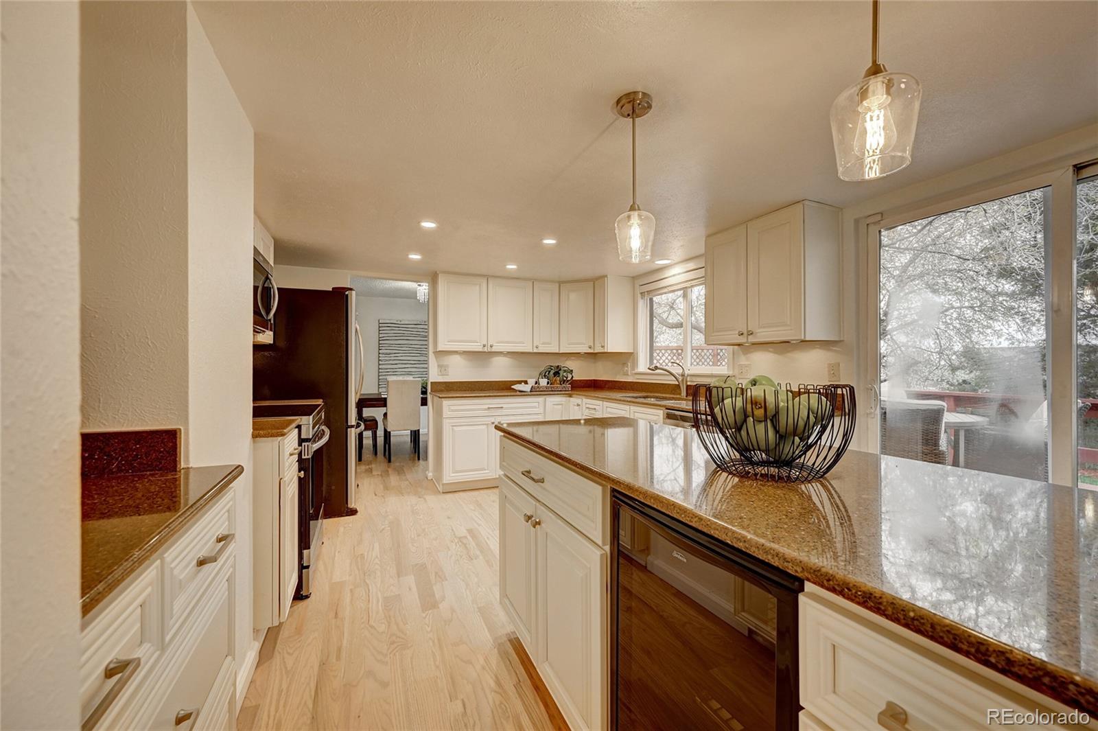 MLS Image #12 for 779  mercury circle,lone tree, Colorado