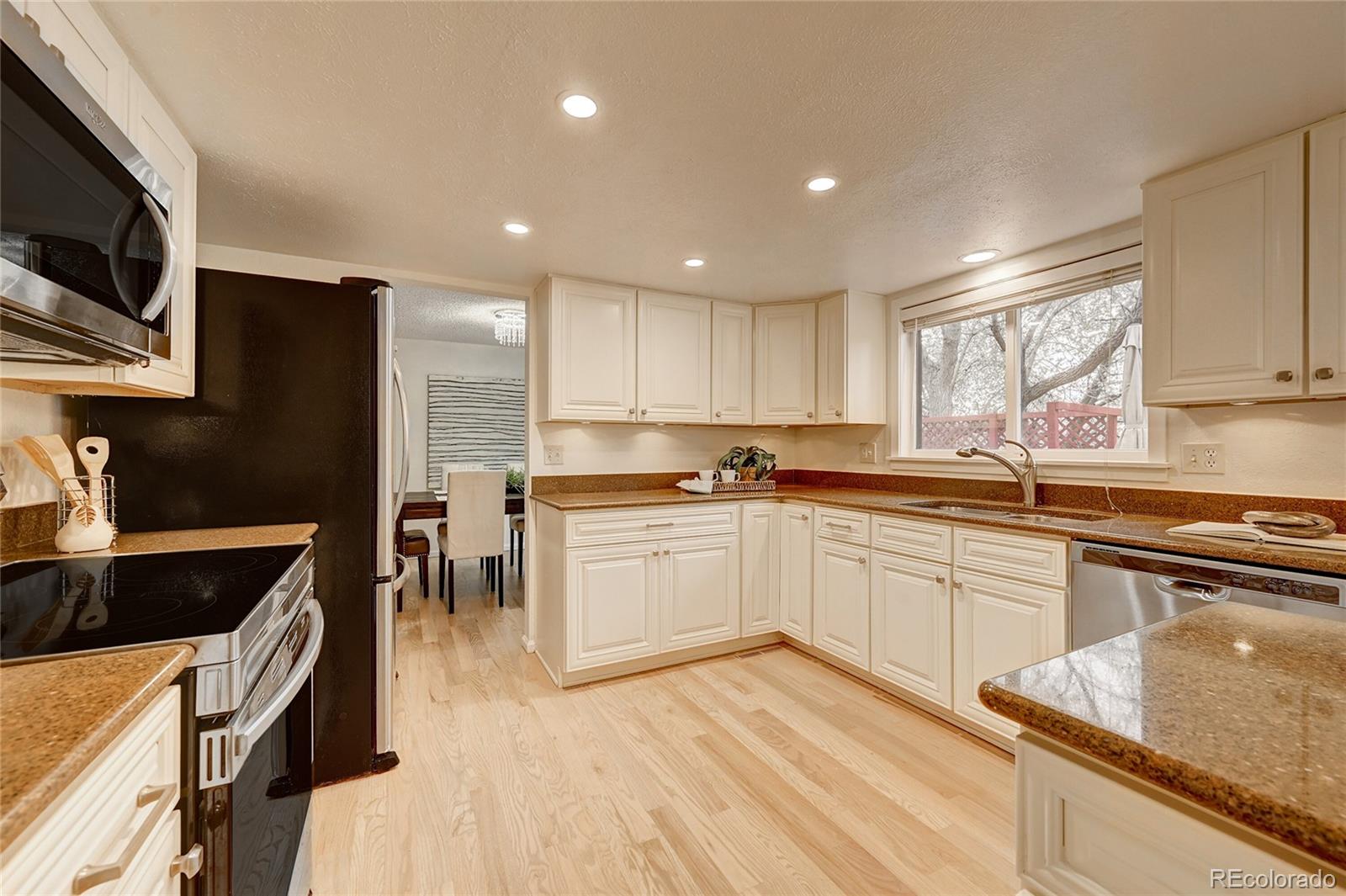 MLS Image #13 for 779  mercury circle,lone tree, Colorado