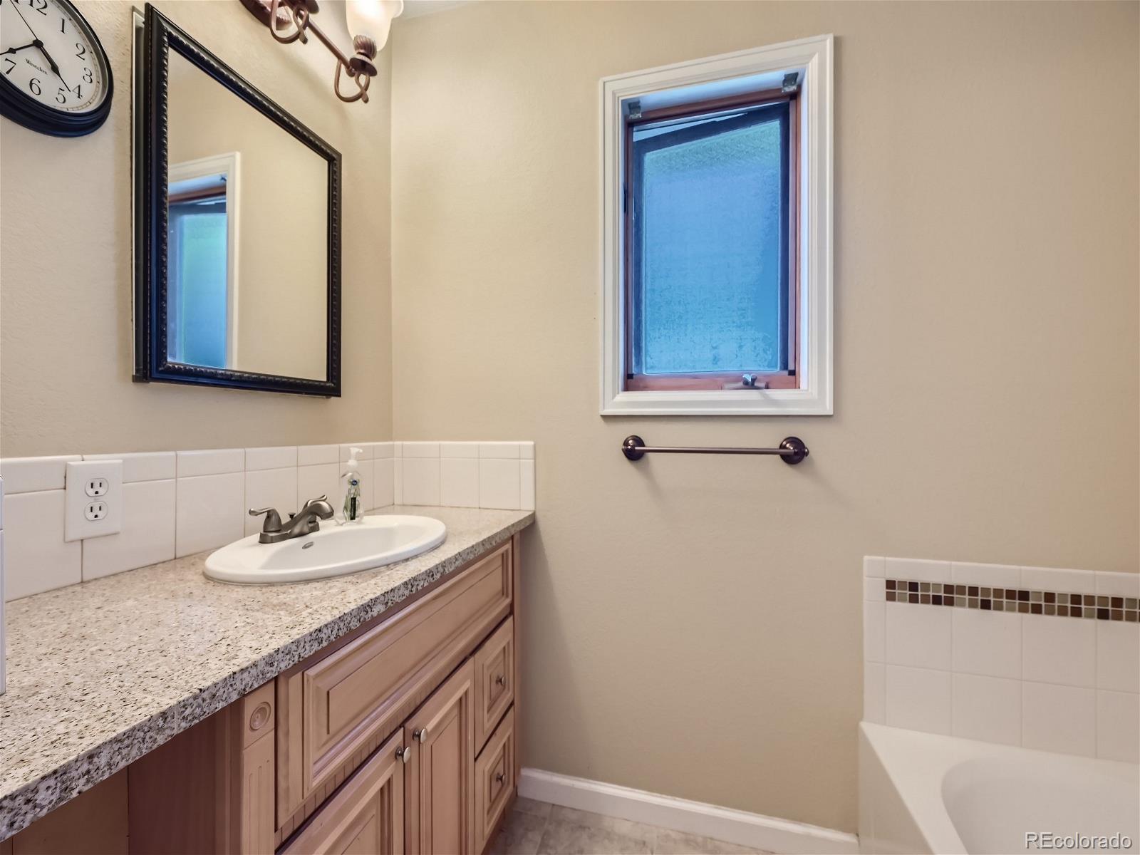 MLS Image #12 for 3043 w 134th circle,broomfield, Colorado
