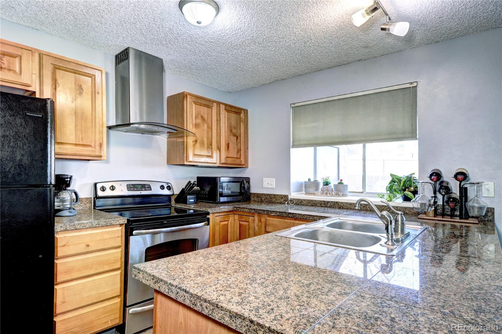 MLS Image #12 for 17345 e rice circle b,aurora, Colorado