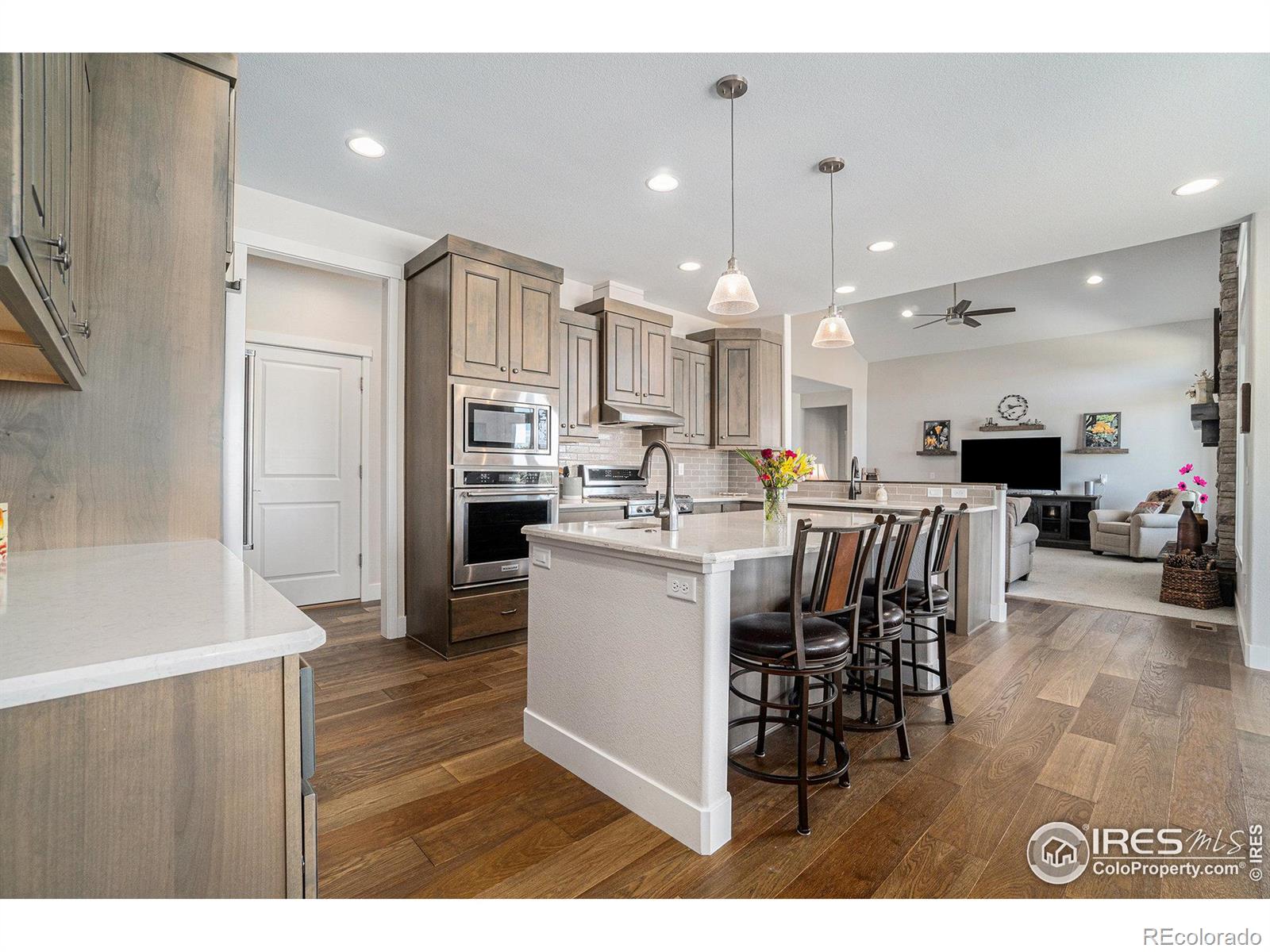 MLS Image #9 for 506  ventana way,windsor, Colorado