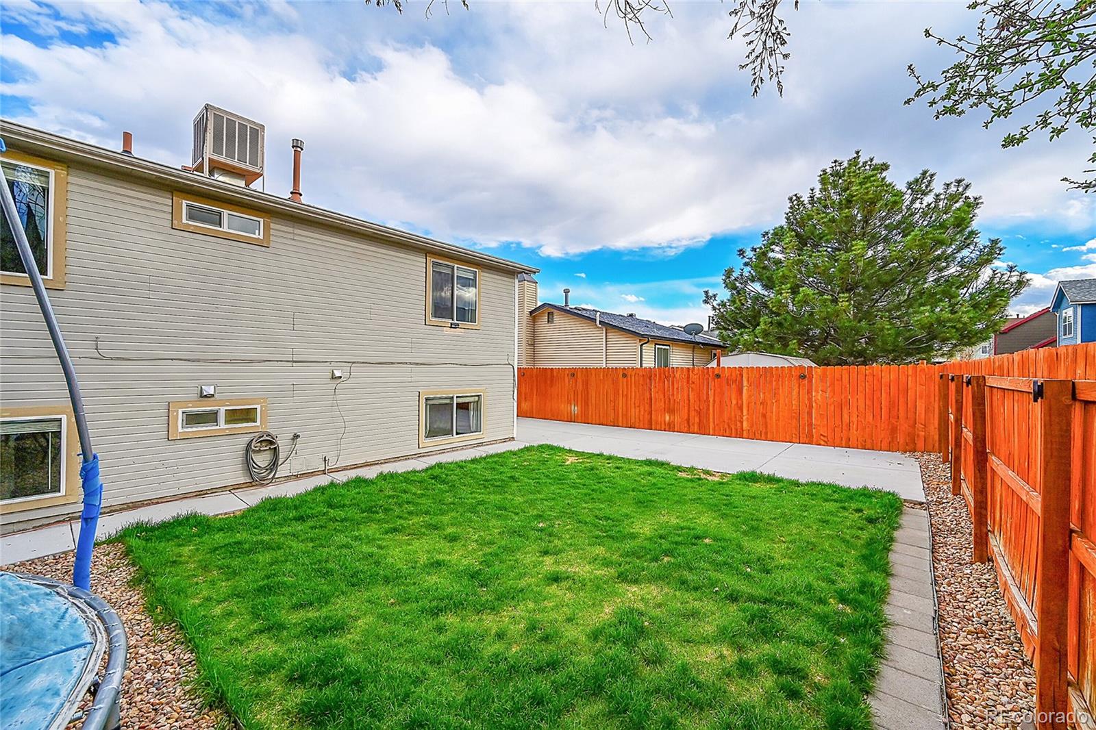 MLS Image #27 for 4783  dearborn street,denver, Colorado