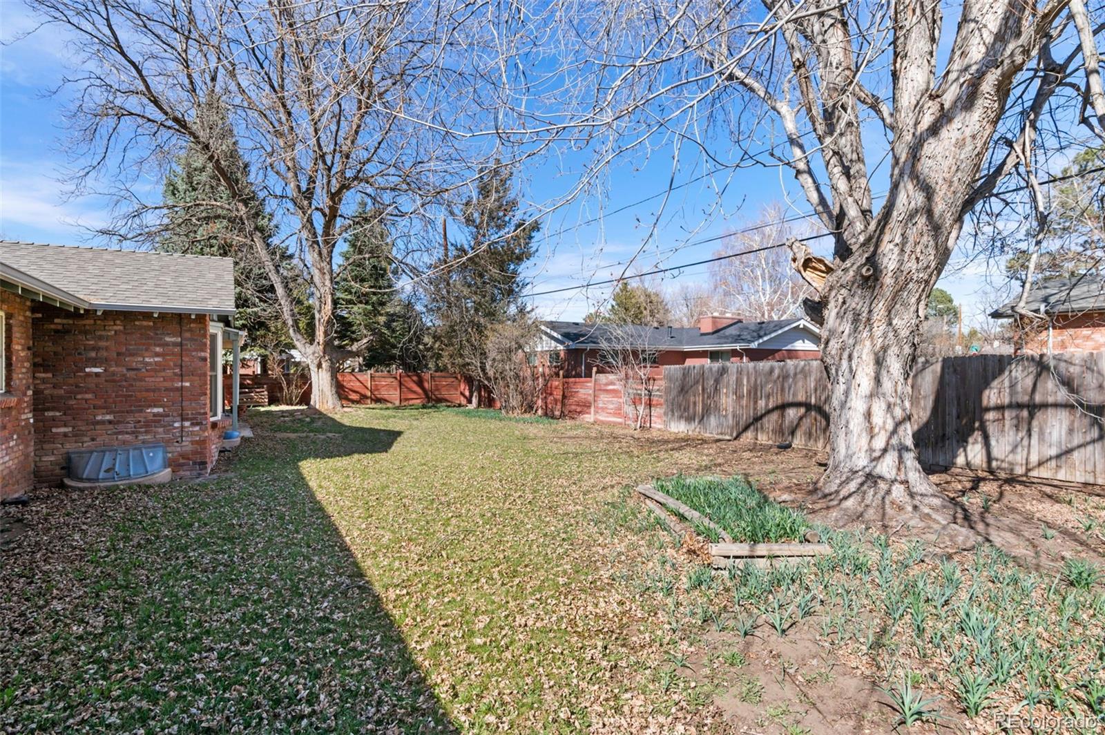 MLS Image #22 for 2718 s langley court,denver, Colorado