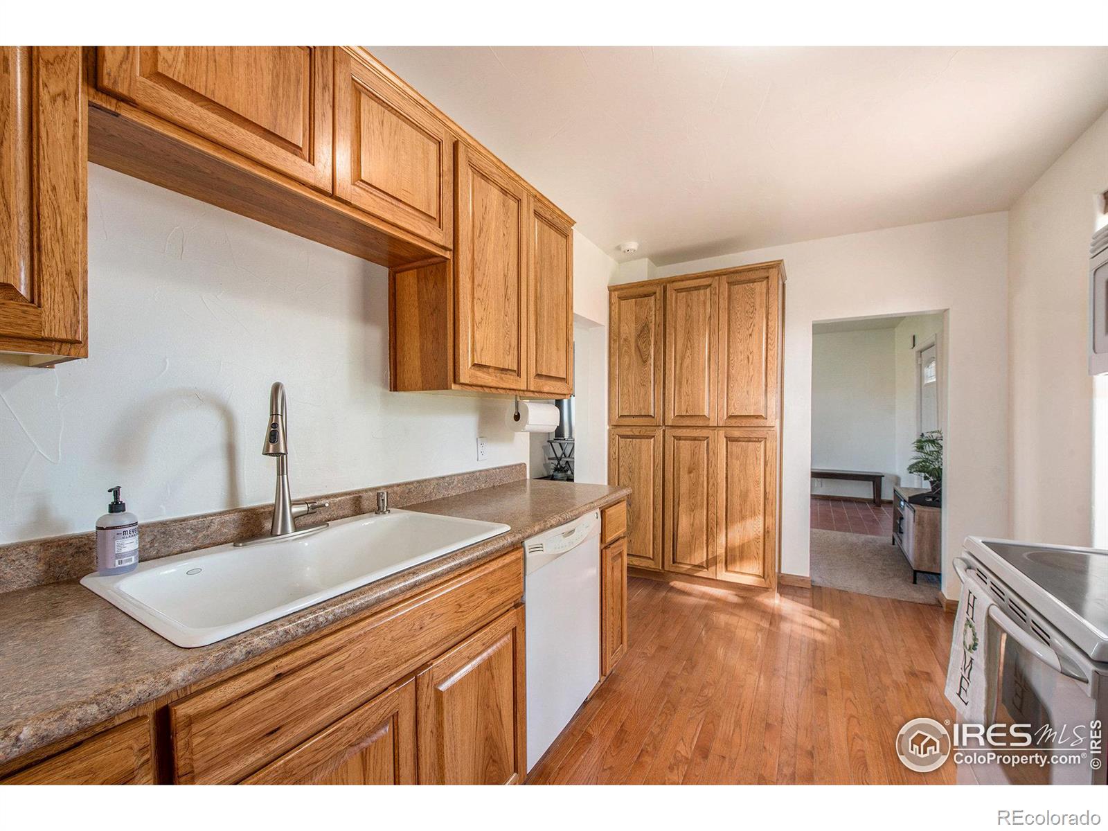 MLS Image #13 for 24867  county road 15 1/4 ,johnstown, Colorado