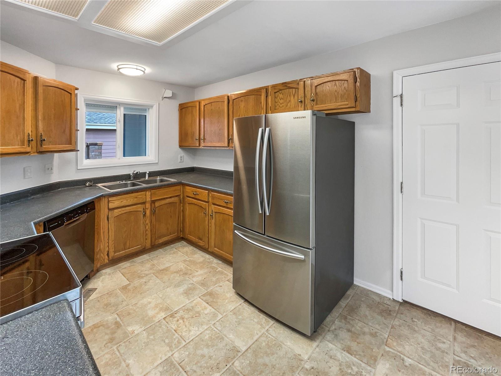 MLS Image #10 for 11228 e baltic drive,aurora, Colorado