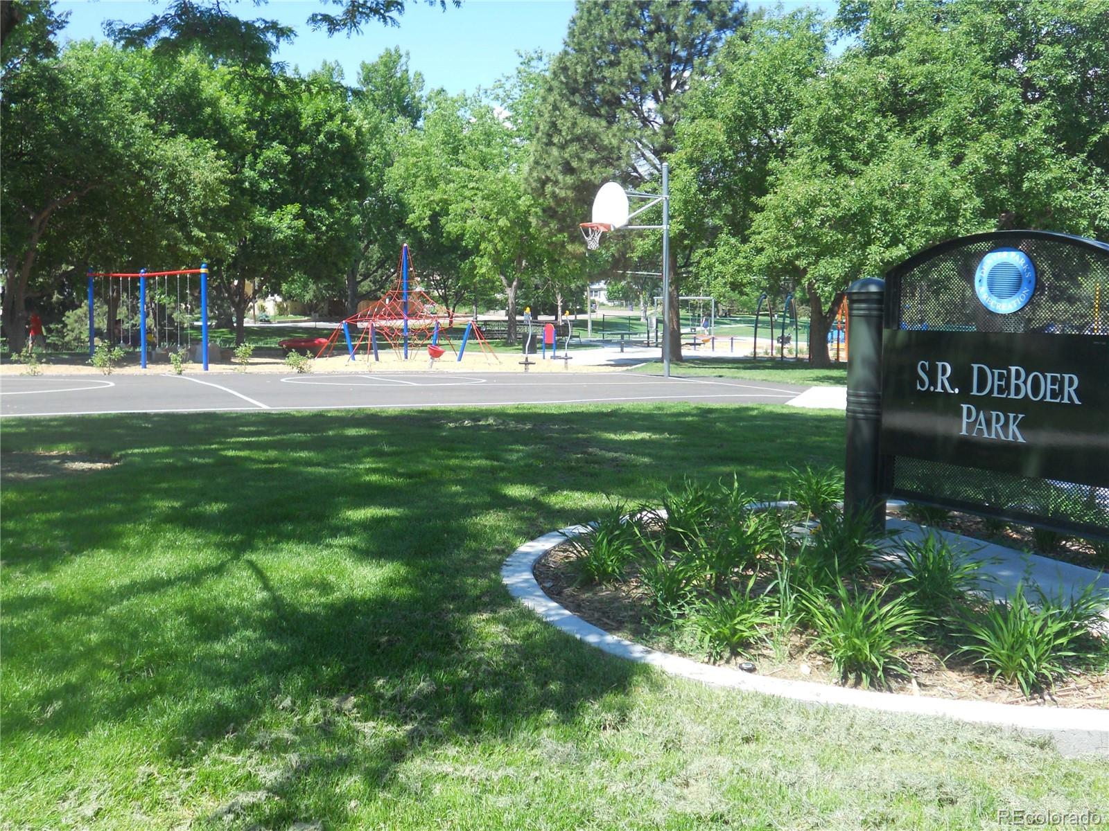 MLS Image #16 for 2500 s york street,denver, Colorado