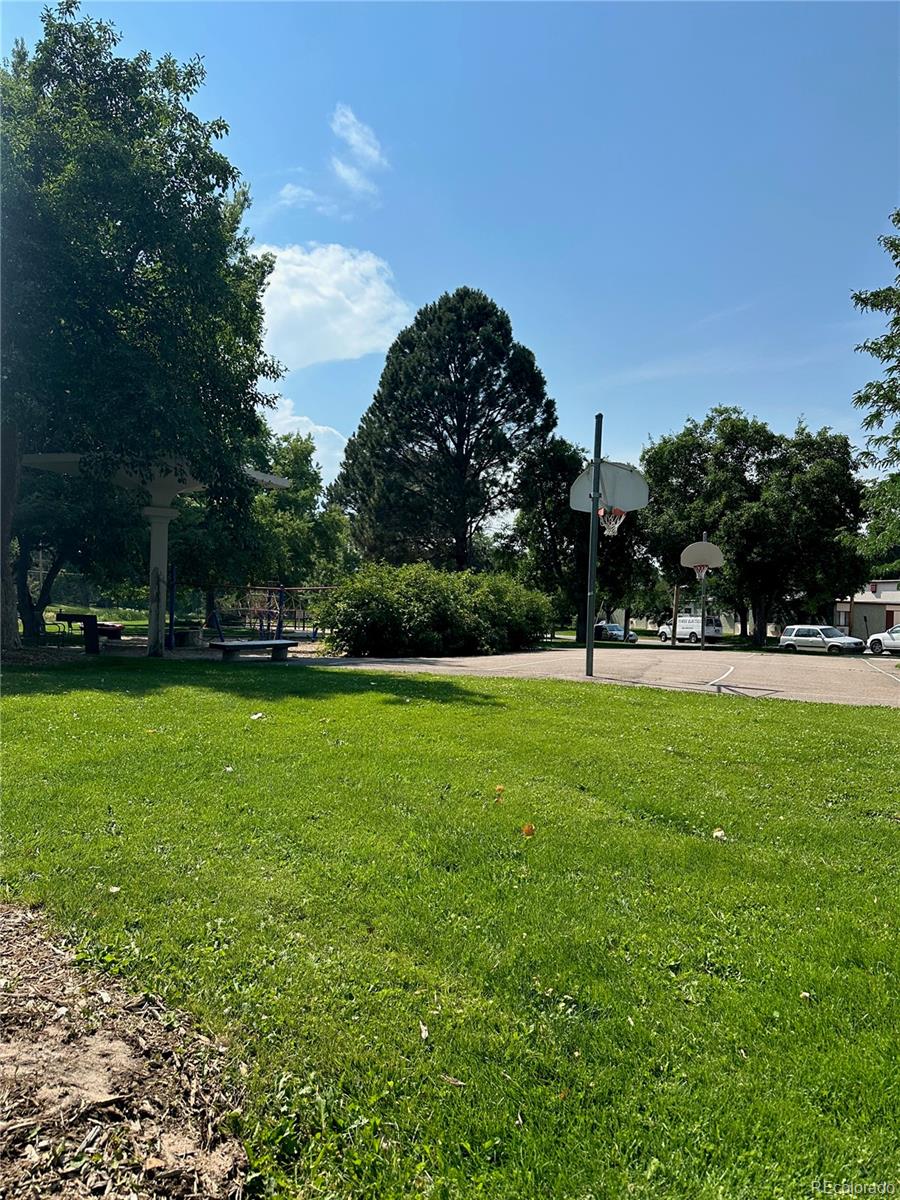 MLS Image #20 for 2500 s york street,denver, Colorado