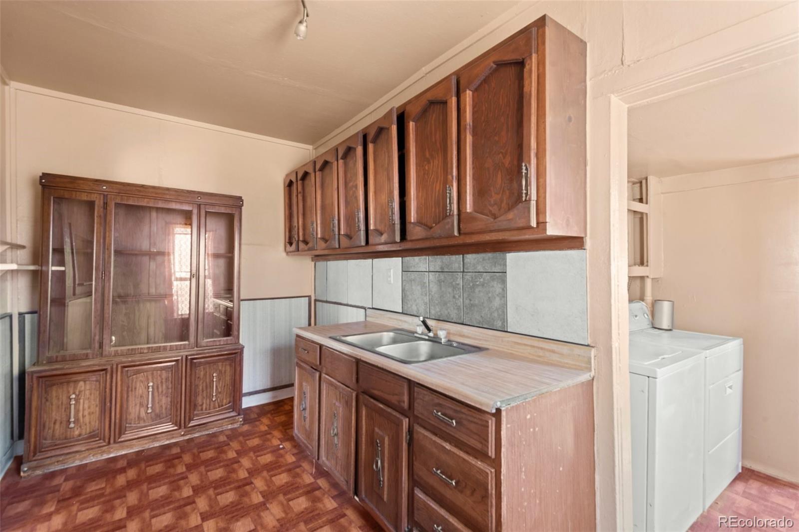 MLS Image #7 for 664  knox court,denver, Colorado