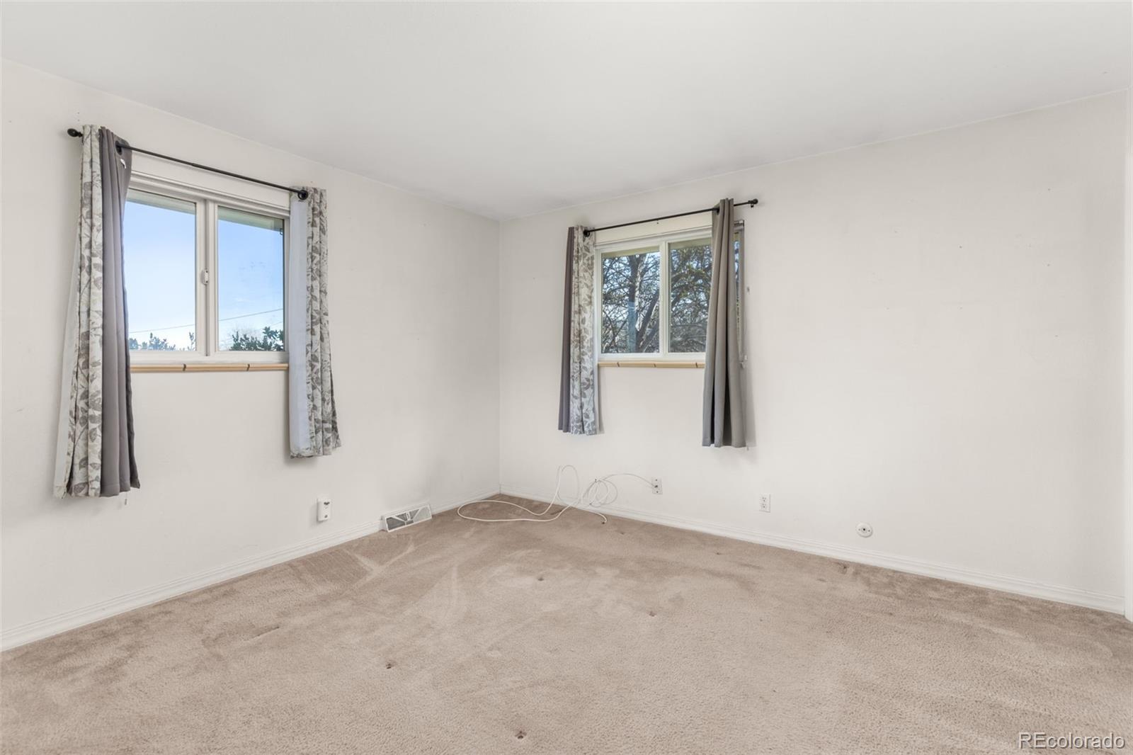 MLS Image #9 for 924 w 101st place,northglenn, Colorado