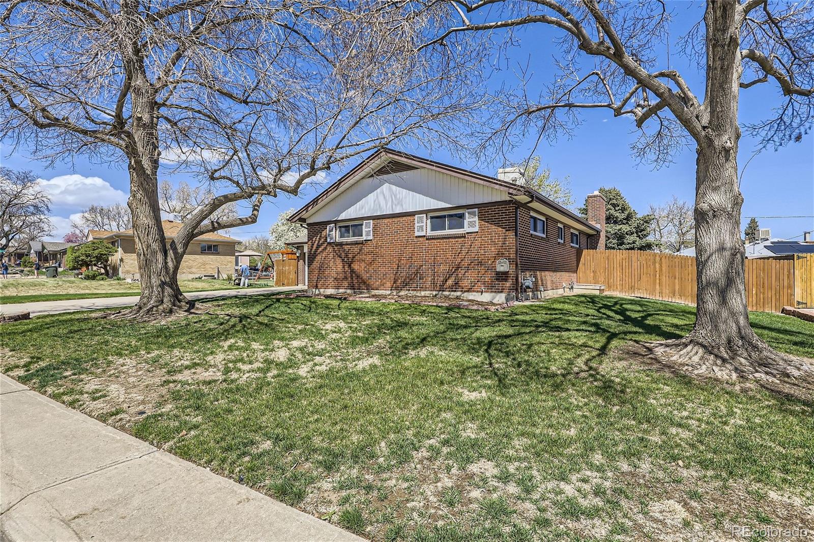 MLS Image #2 for 367  muriel drive,northglenn, Colorado