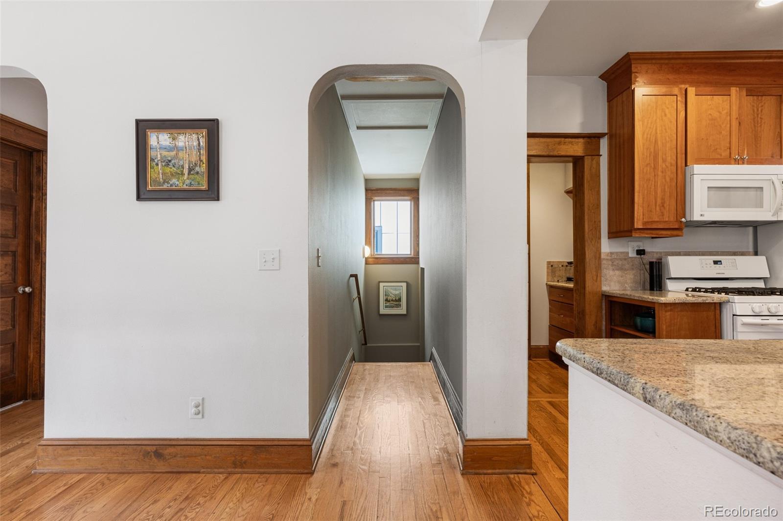 MLS Image #23 for 1475 s grant street,denver, Colorado