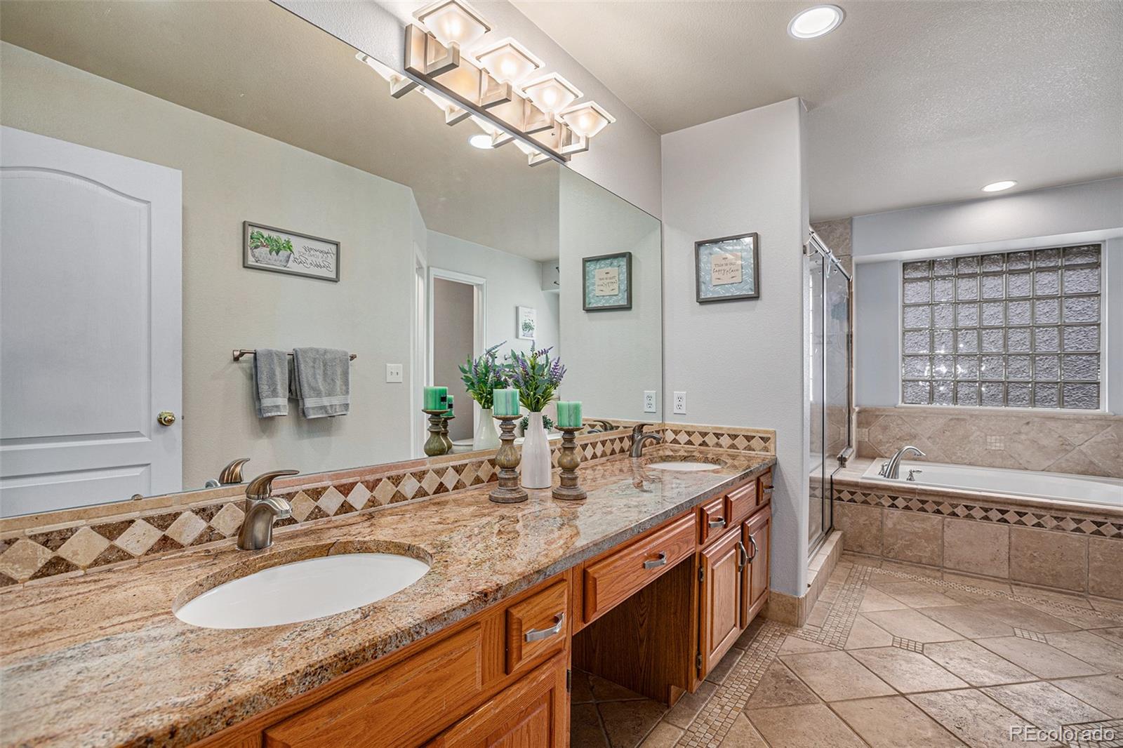 MLS Image #7 for 6922 w friend place,littleton, Colorado