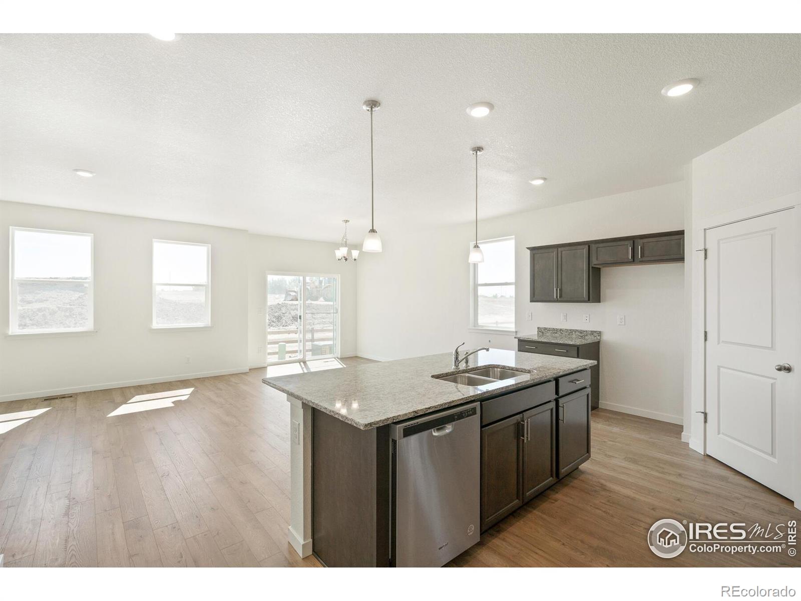 MLS Image #15 for 4683  antler court,johnstown, Colorado