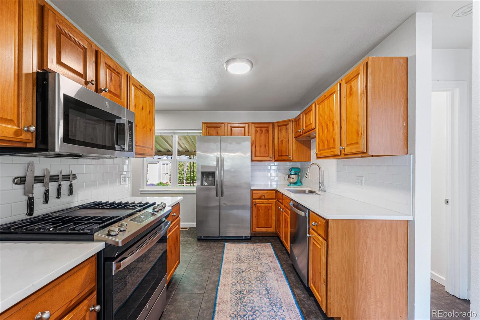 MLS Image #10 for 2280  geneva street,aurora, Colorado