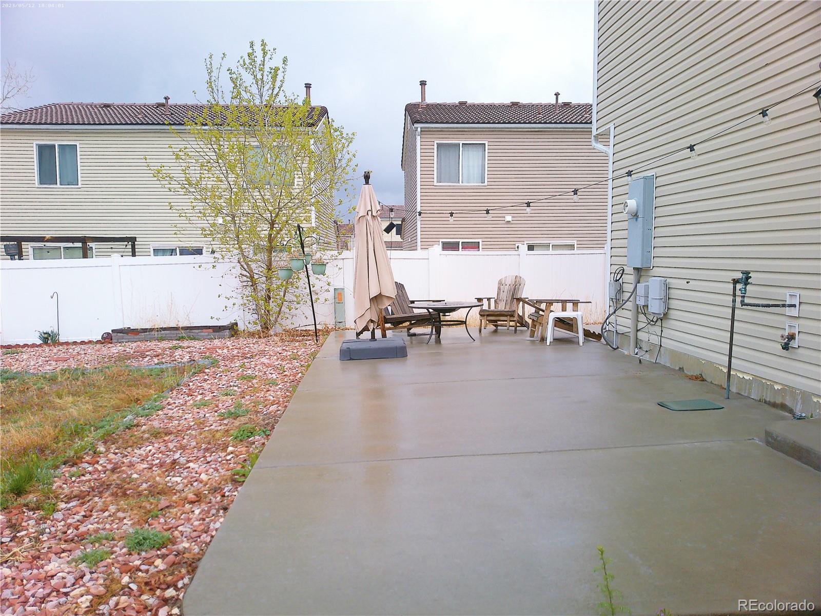 MLS Image #13 for 18655 e 40th place,denver, Colorado