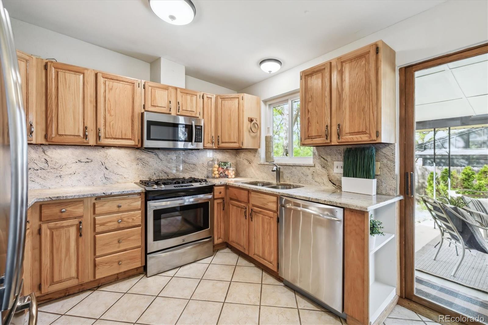 MLS Image #15 for 6046 s elizabeth way,centennial, Colorado