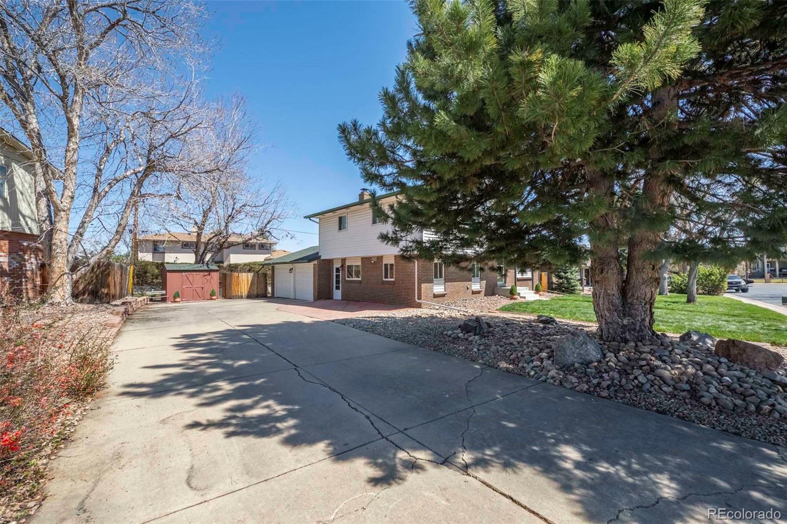 MLS Image #2 for 9223 w virginia drive,lakewood, Colorado